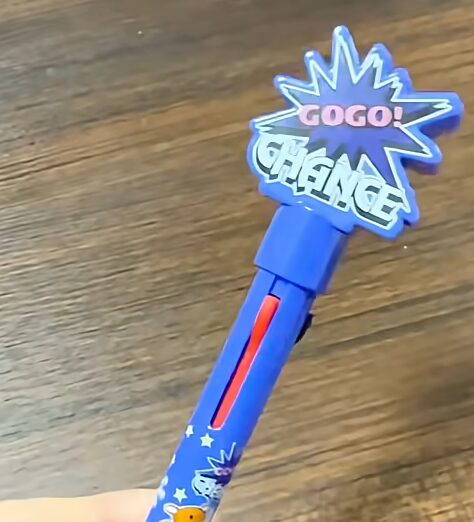 ジャグラーサウンドフラッシュ3色ボールペン実物写真