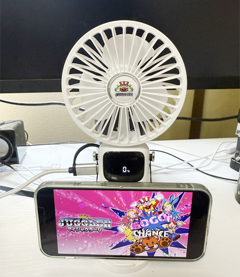 ジャグラー液晶ハンディファン
