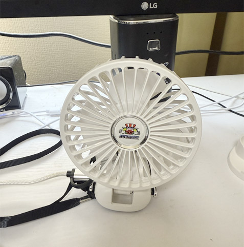 ジャグラー液晶ハンディファン