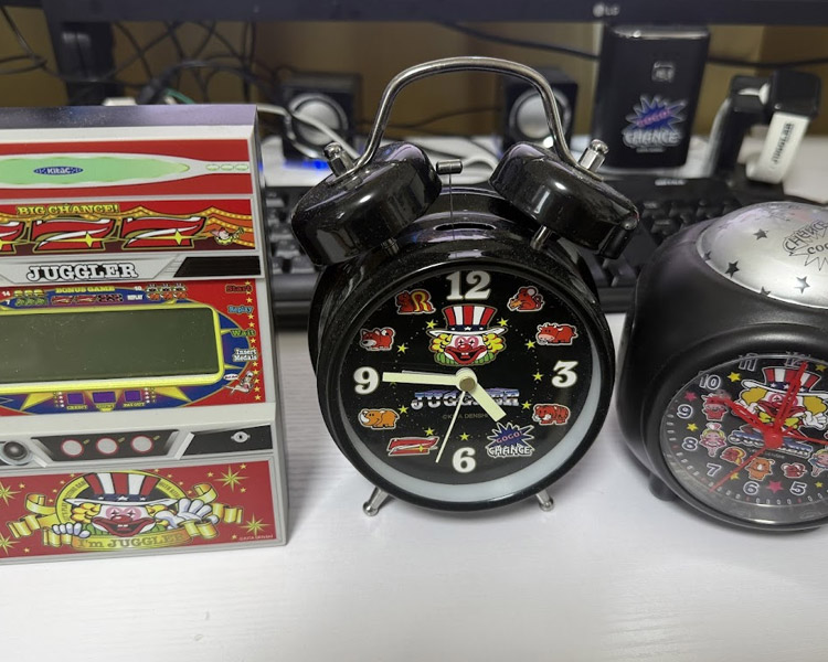 ジャグラー目覚まし時計