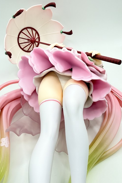 桜ミクAMP+フィギュア 〜桜ドレスver. パンツ造形