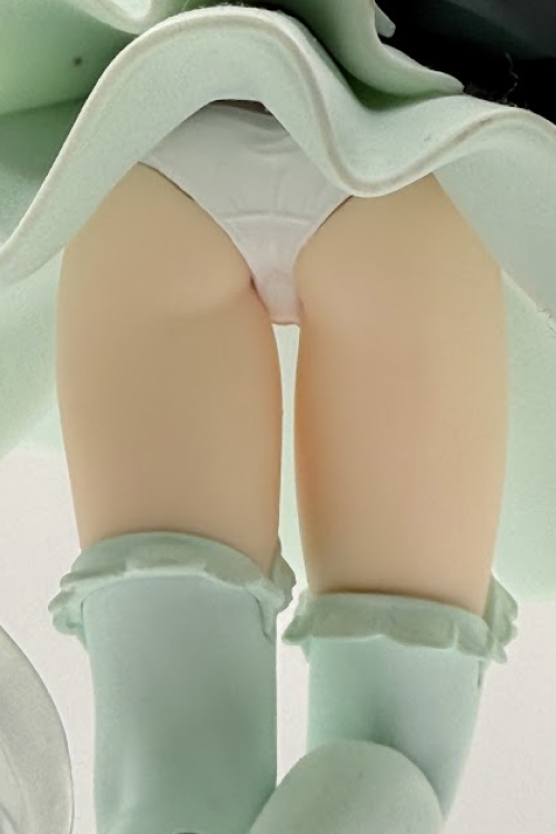 タイトーくじ 初音ミク 39(ミク)の日 記念くじ B賞 描き下ろしスケールフィギュア パンツ造形アップ
