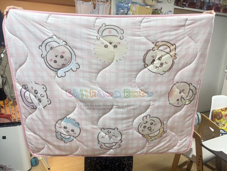 『Chiikawa Baby』ひんやりブランケット獲得ピンク